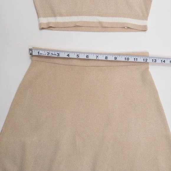Sincerely‎ Jules Skirt Set Women Small Beige Sweater Vest Two Piece - Picture 11 of 16